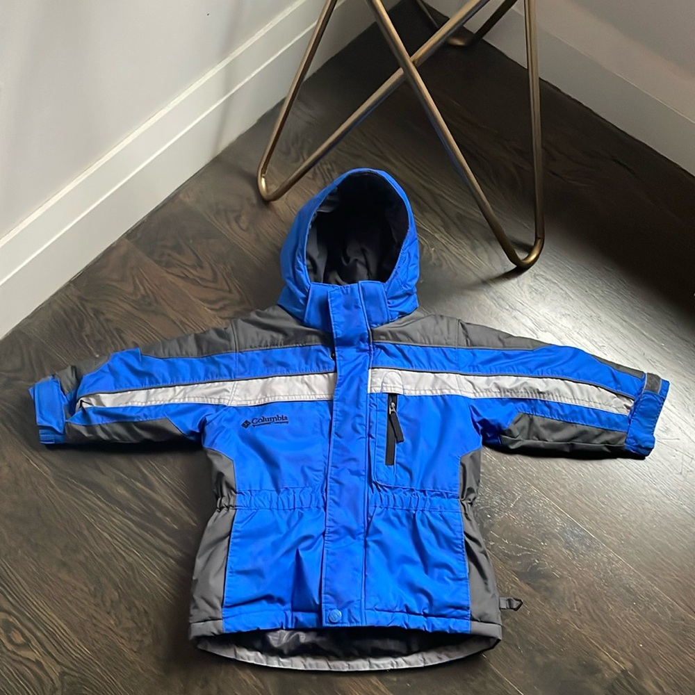 2t Colombia coat
